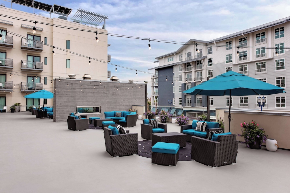 SpringHill Suites by Marriott Oceanside Beach - photo 64