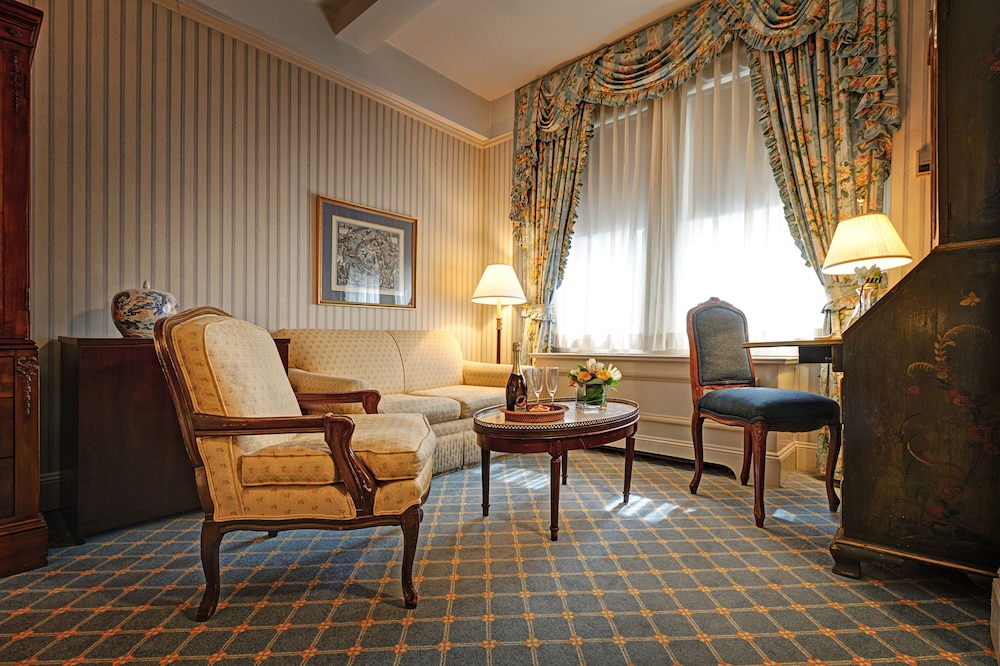 Hotel Elysee by Library Hotel Collection - photo 41