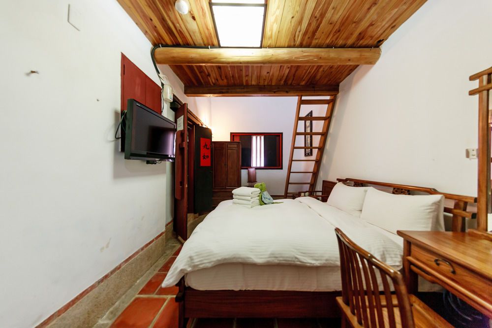 Kingsland 79 Bed And Breakfasts in Jincheng, Republic of China Taiwan