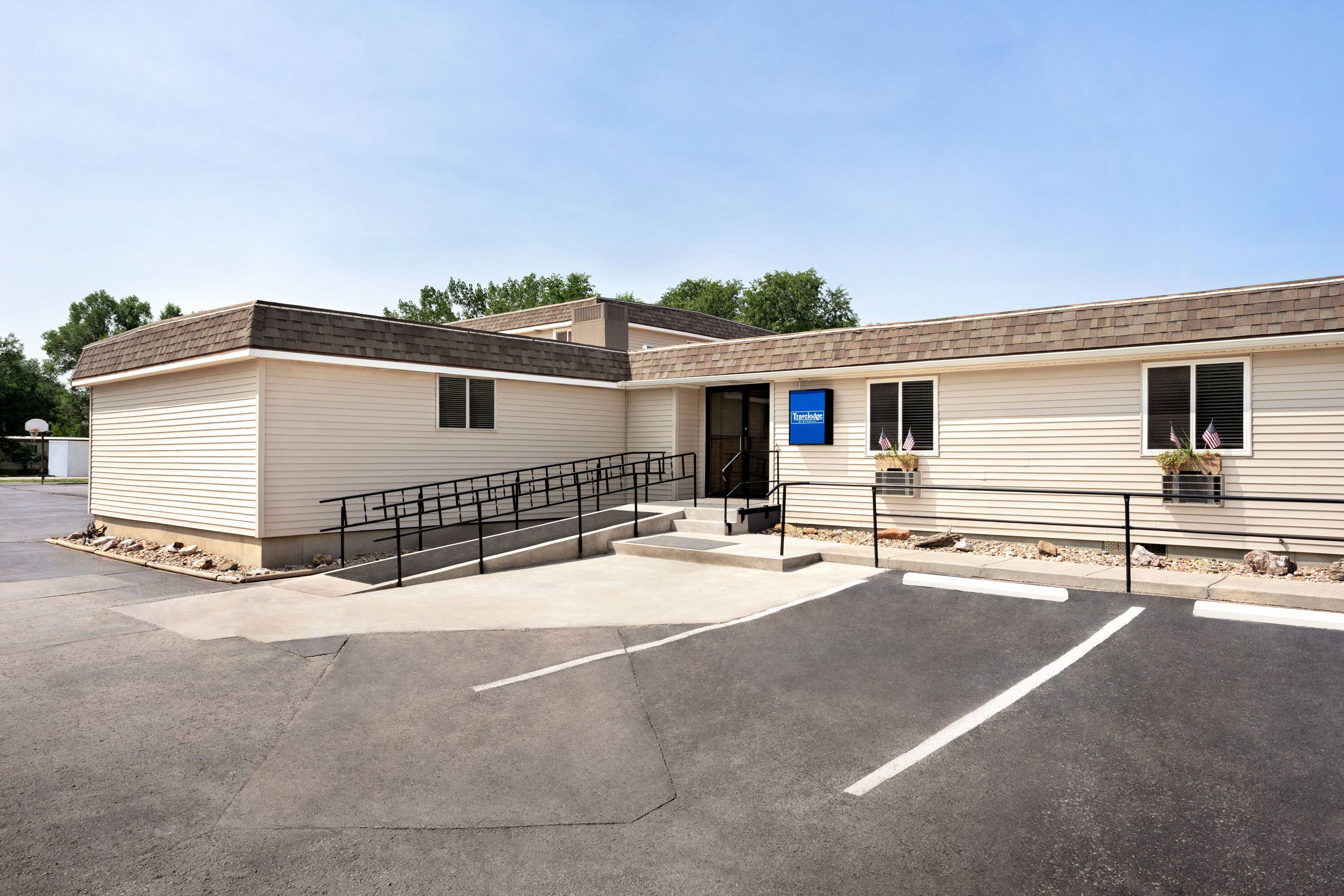 Travelodge by Wyndham Edgemont - photo 13