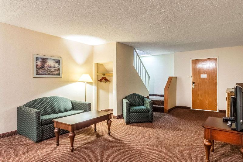 Quaint Inn &Suites - photo 9