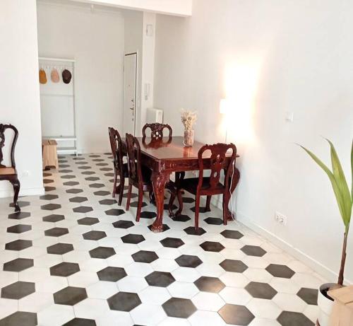 Stylish City Flat Near Promenade — 4-Star Luxury Hotel in Thessaloniki, Greece