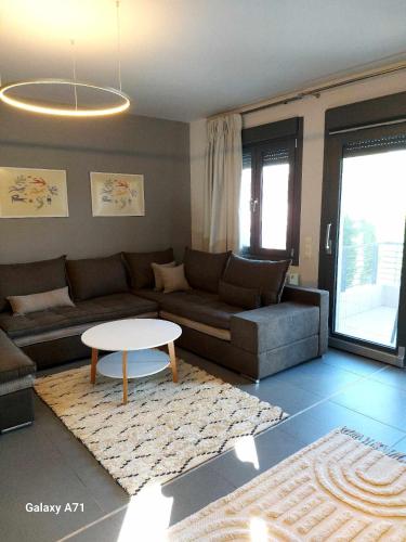 Square Apartments — 4-Star Luxury Hotel in Trikala, Greece