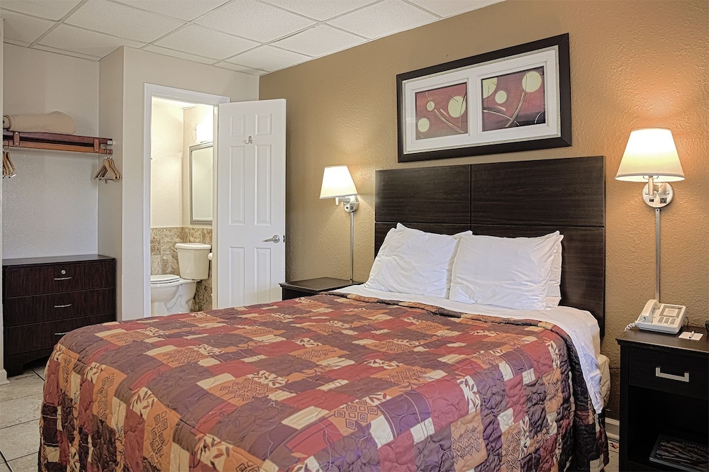 Seahorse Inn and Cottages - photo 8