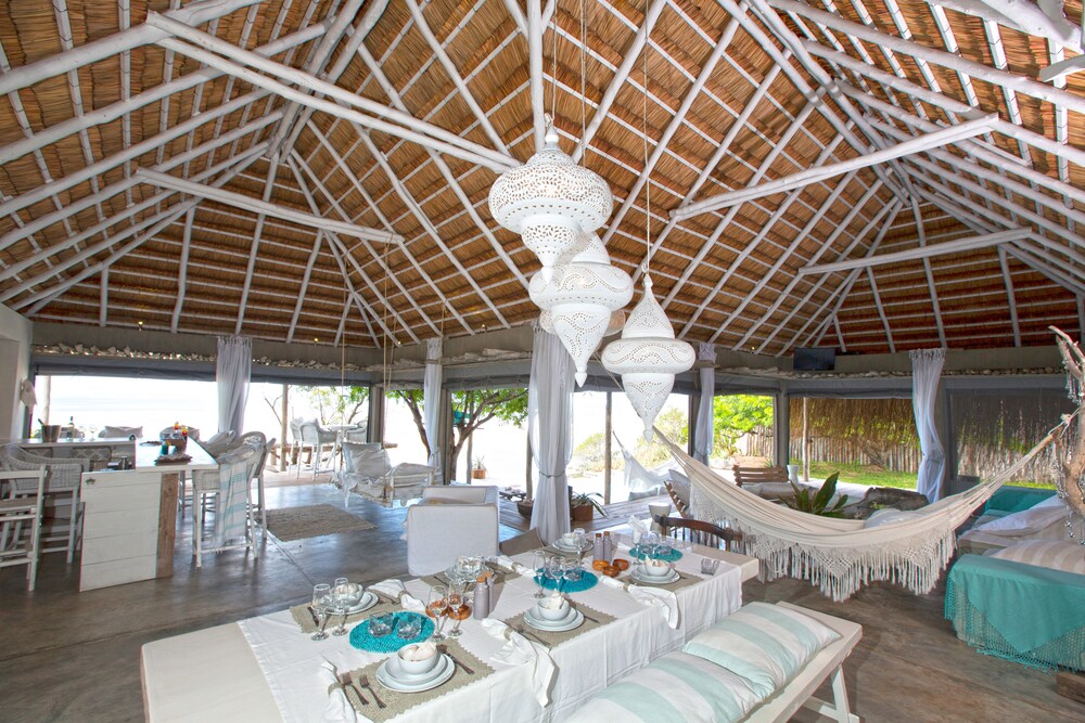 Azulik Lodge — 4-Star Luxury Hotel in Maxixe, Mozambique