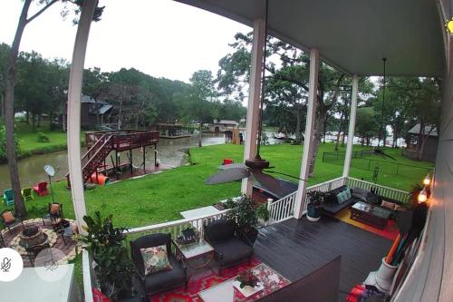 Serenity Lakehouse — hotel in Mabank