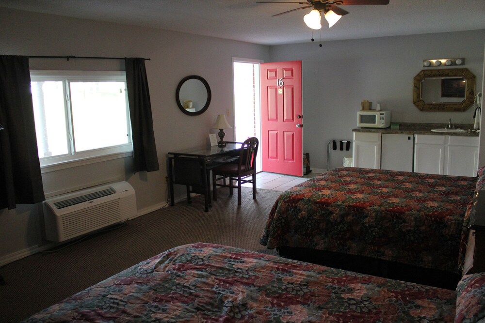 Brydan Suites - photo 64