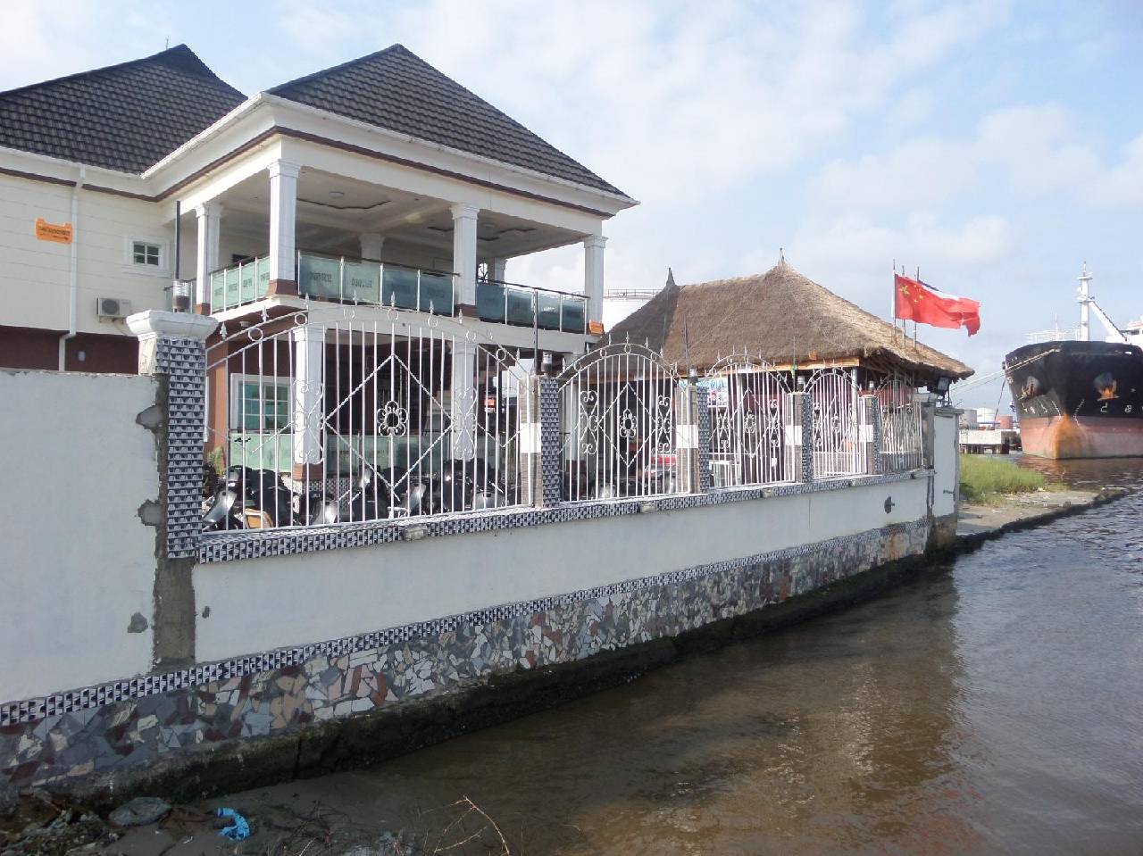 Ocean Breez Suites — Lagos — photo 3
