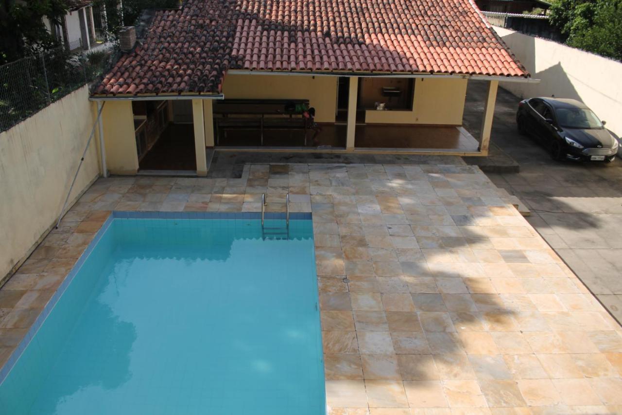 Casa Muito Espacosa Privativa Com Piscina Churrasqueira E Area Gourmet — 4-Star Luxury Hotel in Araruama, Brasil