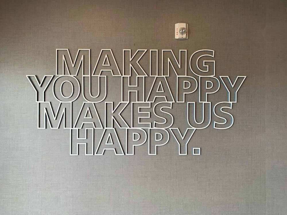 Hampton Inn Monahans - photo 42