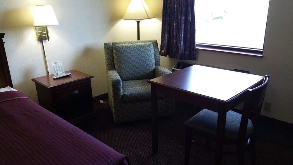 Hoosier Inn - photo 11