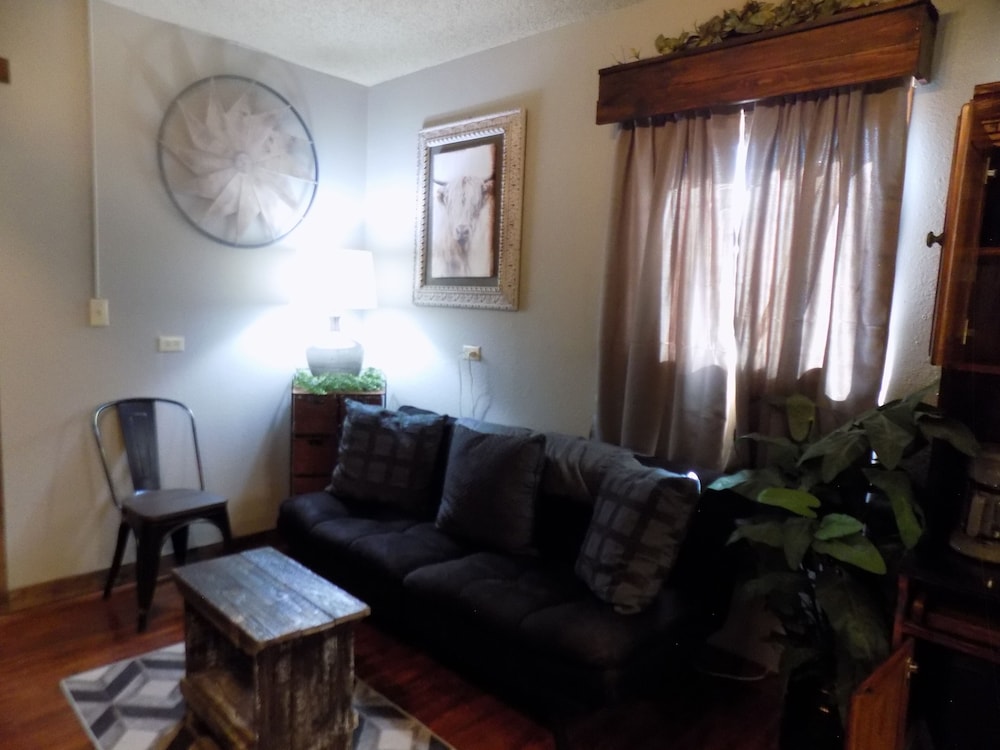 Dighton Inn - photo 28
