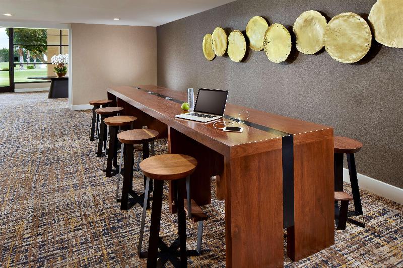DoubleTree by Hilton Hotel Golf Resort Palm Springs - photo 143