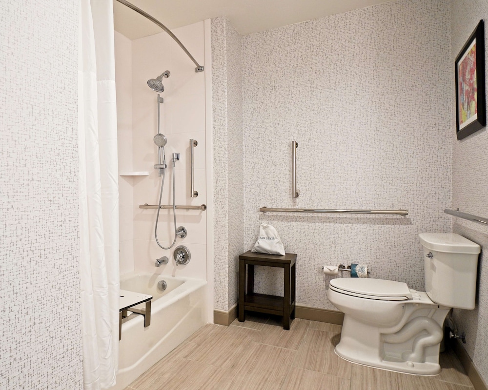 Hampton Inn & Suites Lubbock University - photo 18
