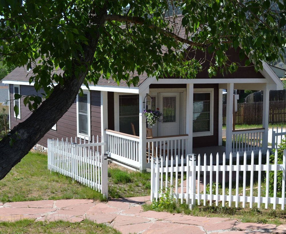 River Rock Cottages — hotel in Estes Park