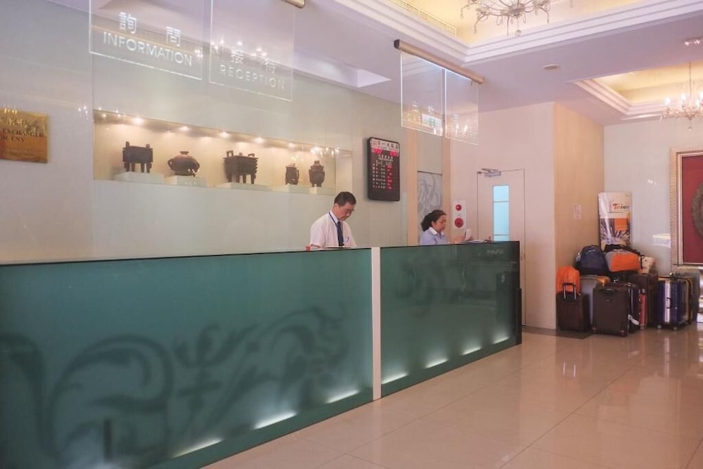 First Hotel - last minute hotel in Taipei