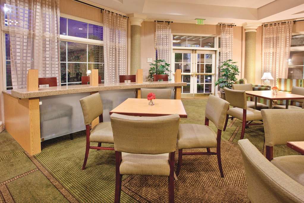 La Quinta Inn & Suites by Wyndham Winston Salem - photo 9