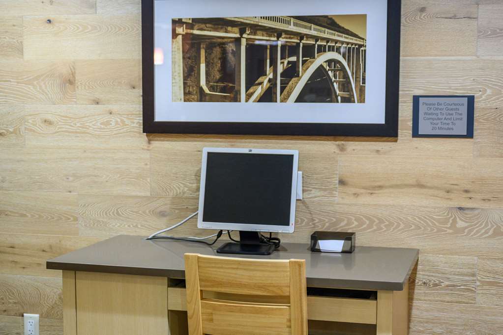 Country Inn & Suites by Radisson Greenfield IN - photo 35