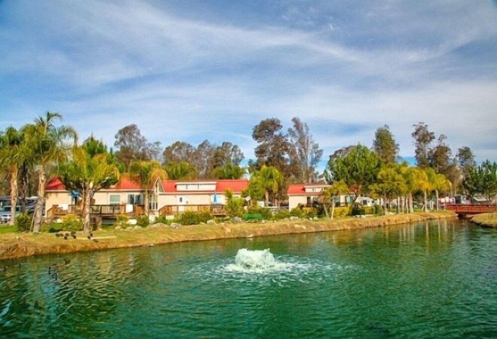 Wilderness Lakes RV Resort - photo 44