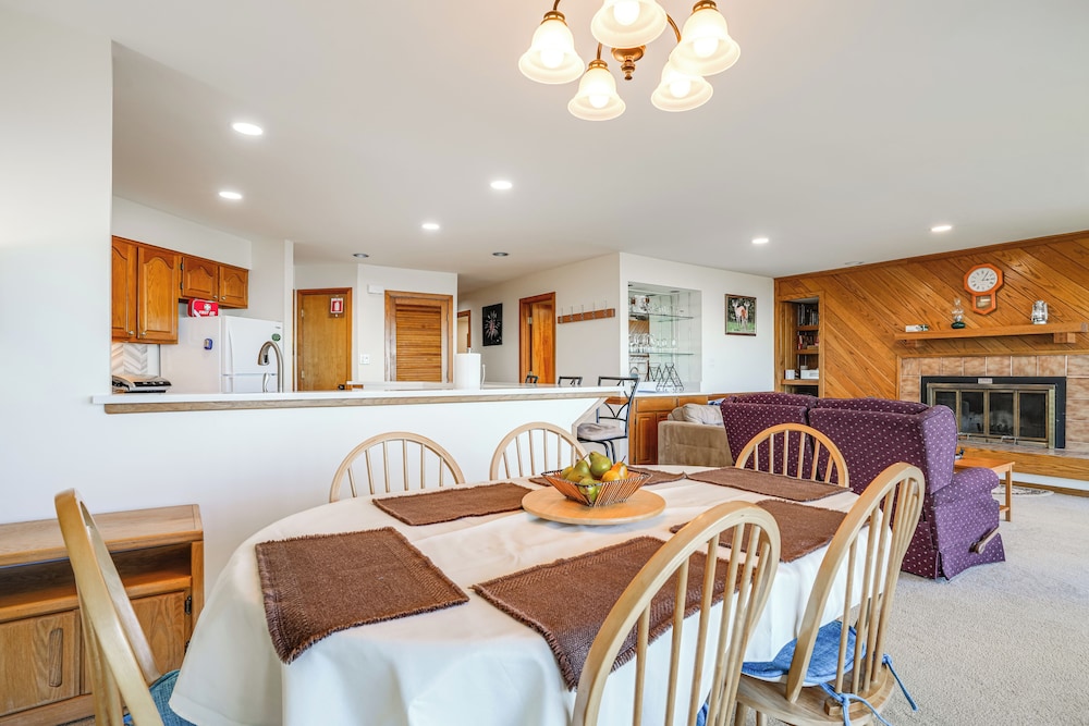 1 Mi to Wintergreen Resort Mtn View Condo - photo 8