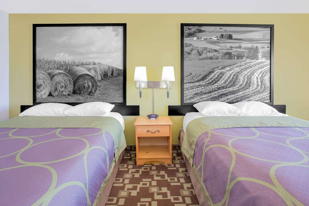Super 8 by Wyndham Independence IA - photo 7