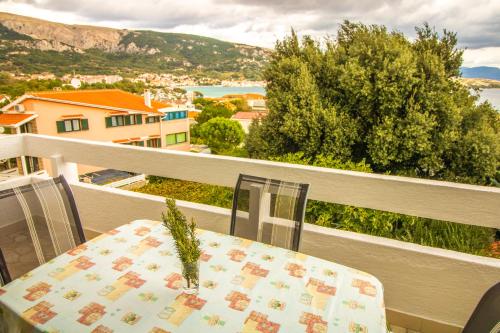 Renata apartment with a view — 4-Star Luxury Hotel in Baska, Croatia