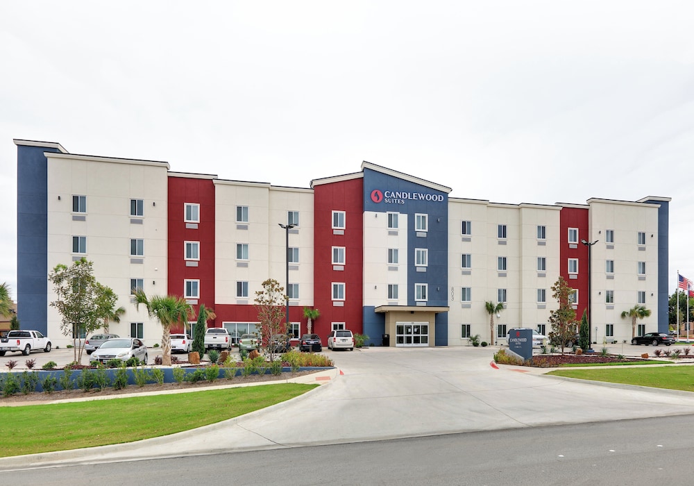 Candlewood Suites DFW West Hurst by IHG - photo 41