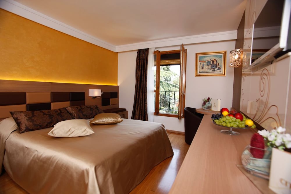 Hotel Cittar — Novigrad — photo 2