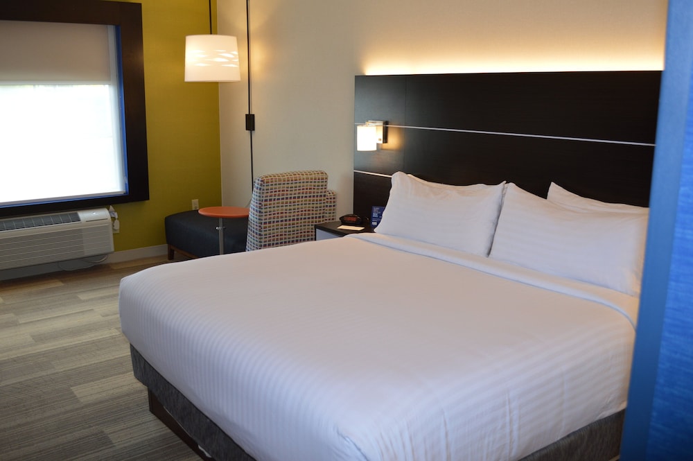 Holiday Inn Express Bloomsburg by IHG - photo 30
