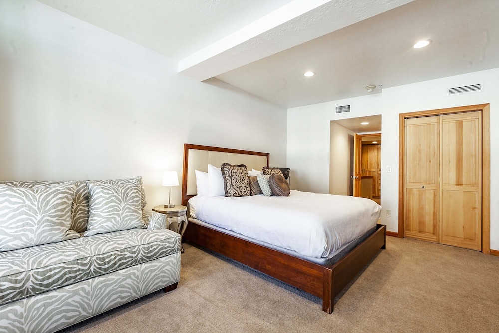 The Caledonian by All Seasons Resort Lodging - photo 57