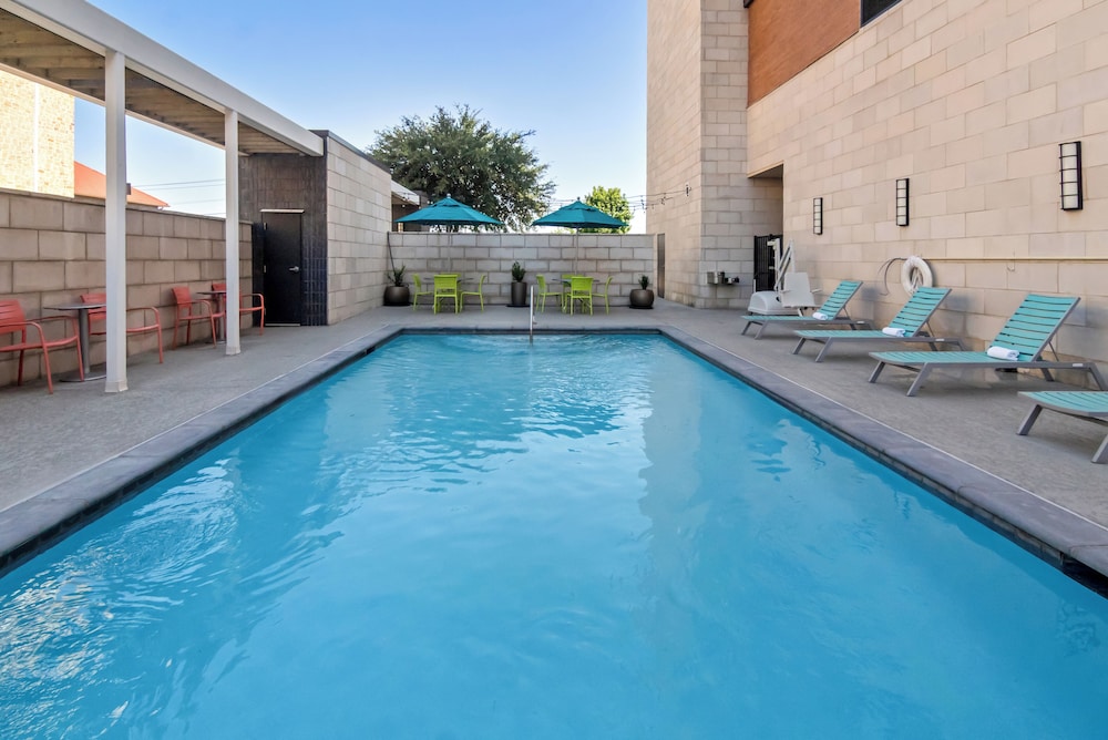 Home2 Suites by Hilton Dallas Grand Prairie - photo 32