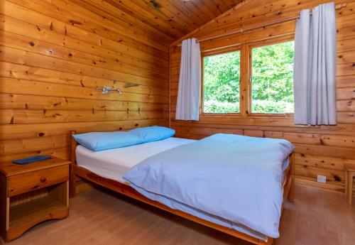 Pinecroft Lodges