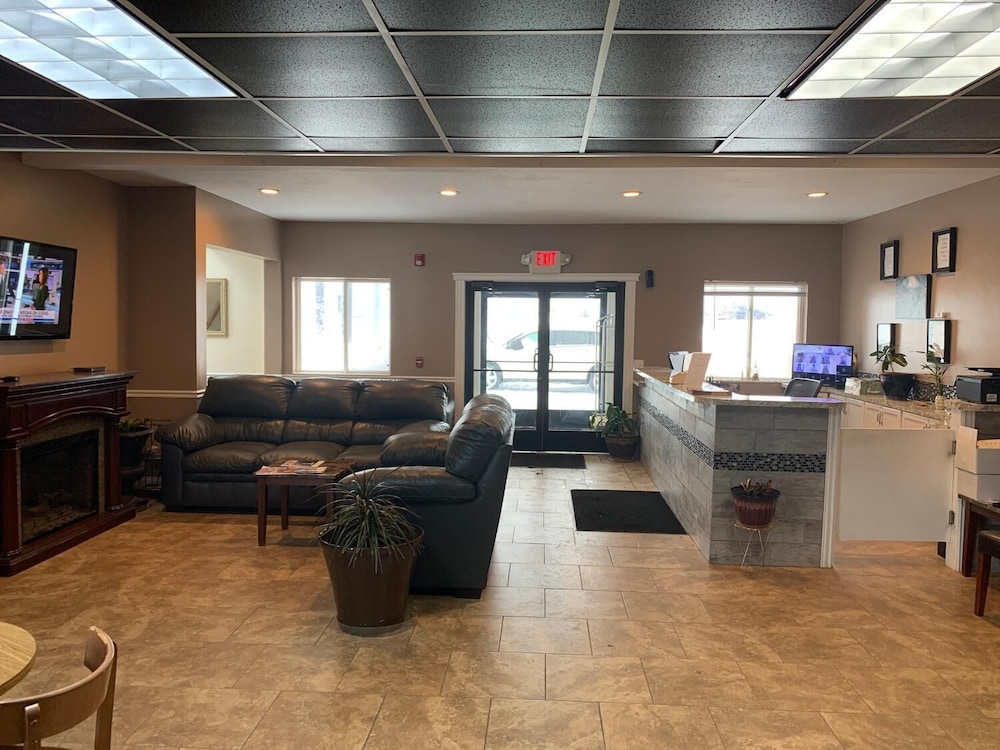 Americas Best Value Inn Gaylord - photo 5