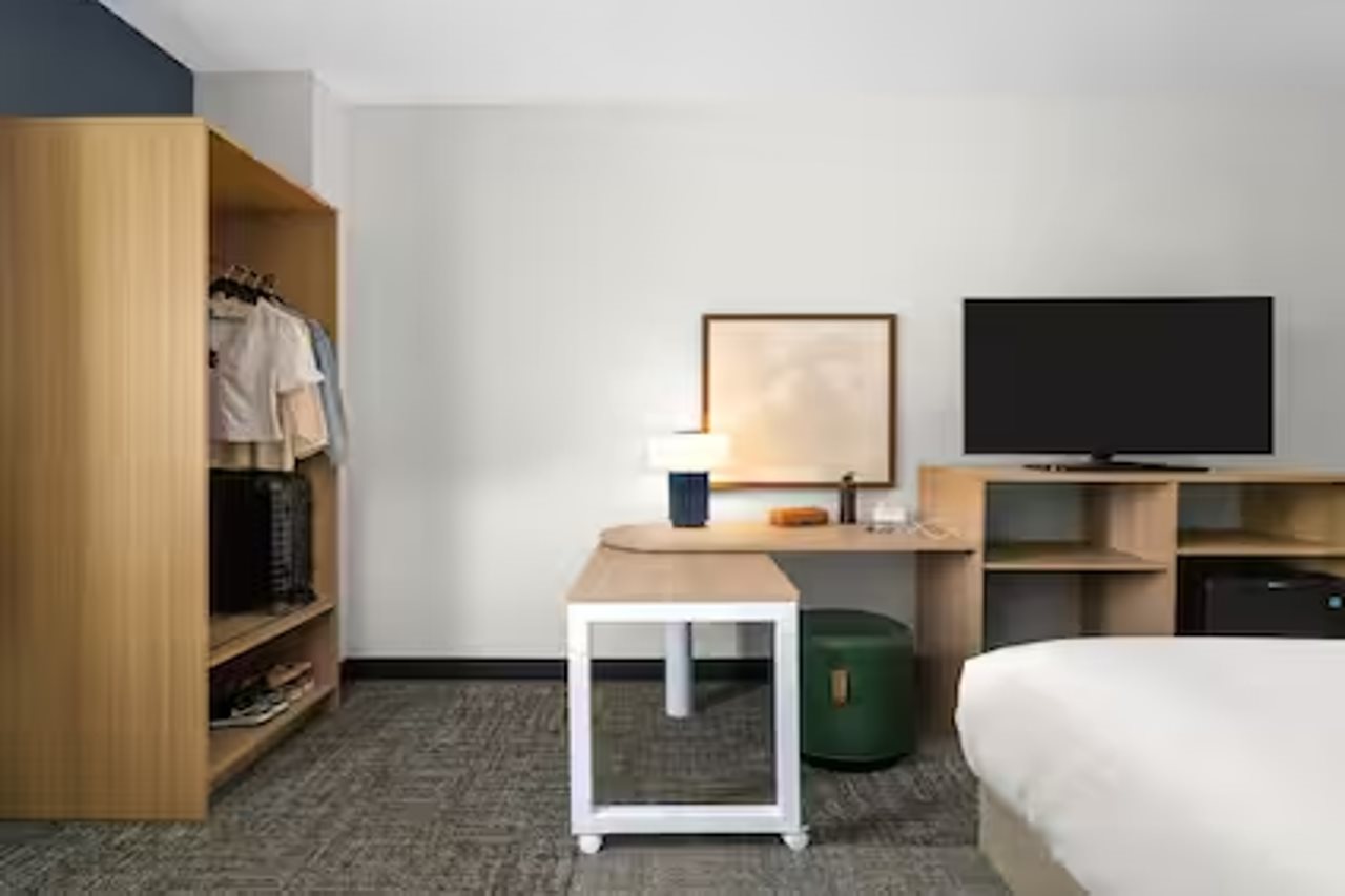 Spark by Hilton San Antonio Dominion - photo 3
