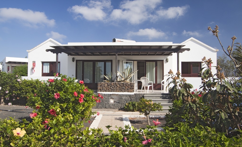 Apartment Limonade Deluxe Main Center Playa Blanca By PVL — 4-Star Luxury Hotel in Playa Blanca, Spain