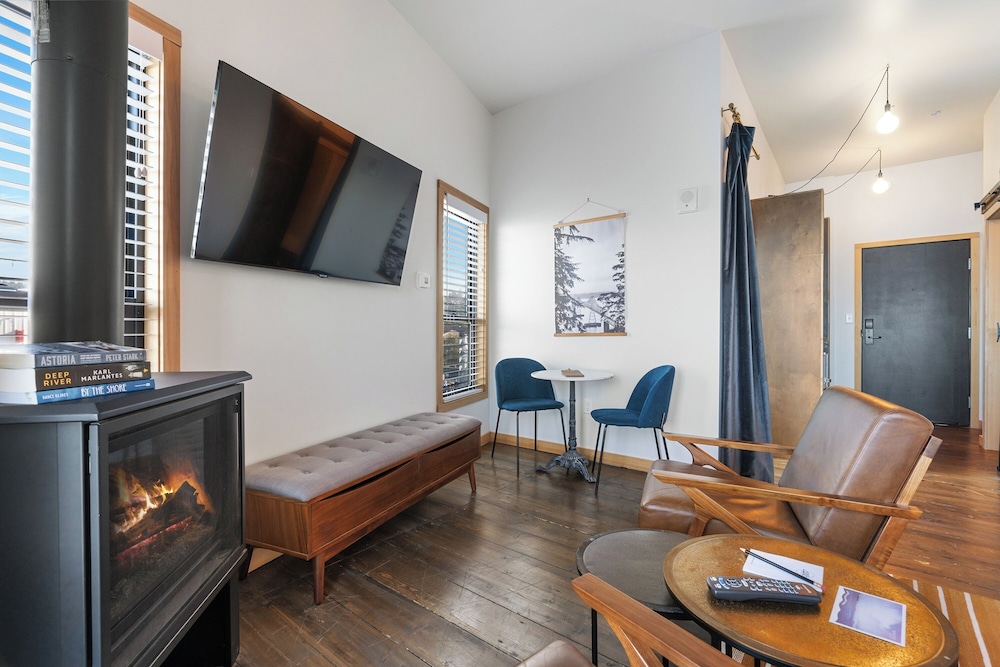 Bowline Hotel - photo 77