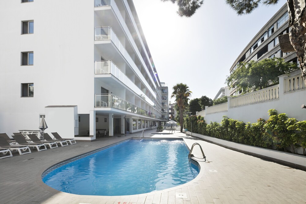 Hotel Best Los Angeles — 4-Star Luxury Hotel in Salou, Spain