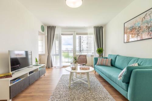 Hendrix Bridge Apartment 2 — 4-Star Luxury Hotel in Zagreb, Croatia