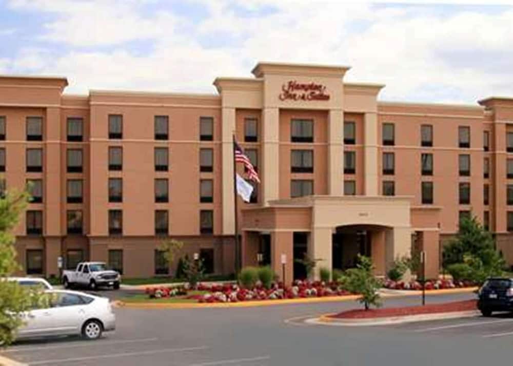 Hampton Inn & Suites Fredericksburg South - photo 47