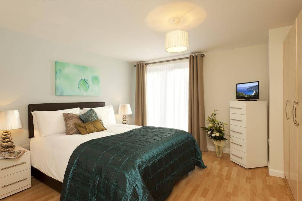 SACO Bracknell Summer Place - carbon neutral hotel in Bracknell