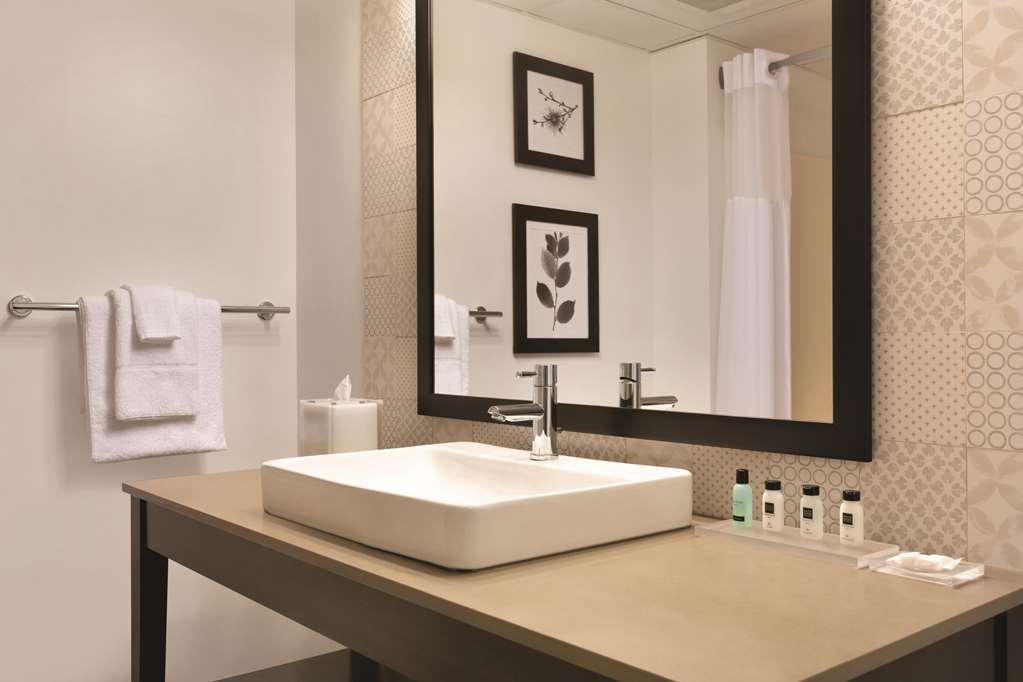 Country Inn & Suites by Radisson Brooklyn Park Brooklyn Center MN - photo 8
