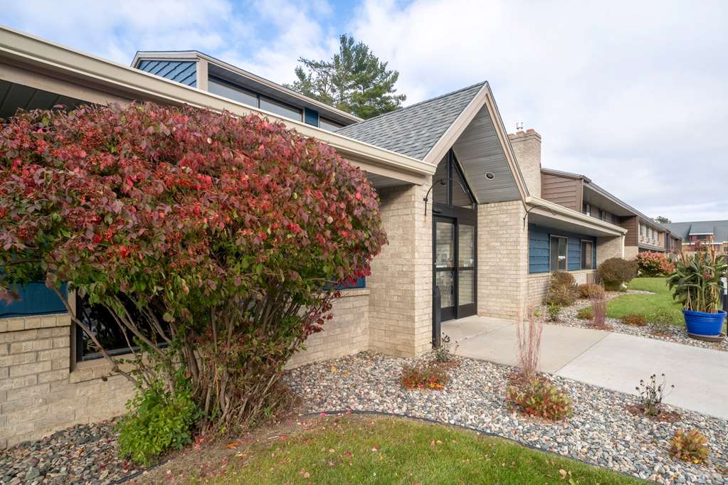 AmericInn by Wyndham Grand Rapids - featured photo