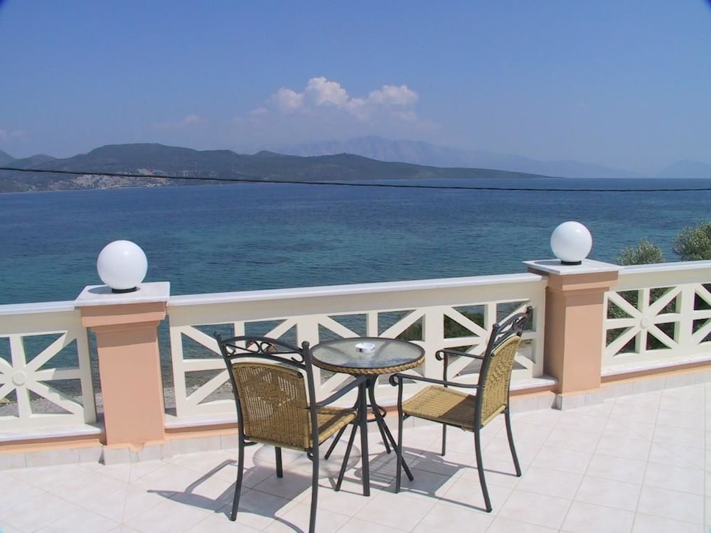 Florena Hotel - last minute hotel in Lefkada
