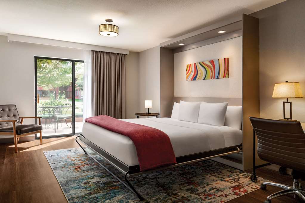 Radisson Hotel Colorado Springs Airport - photo 13