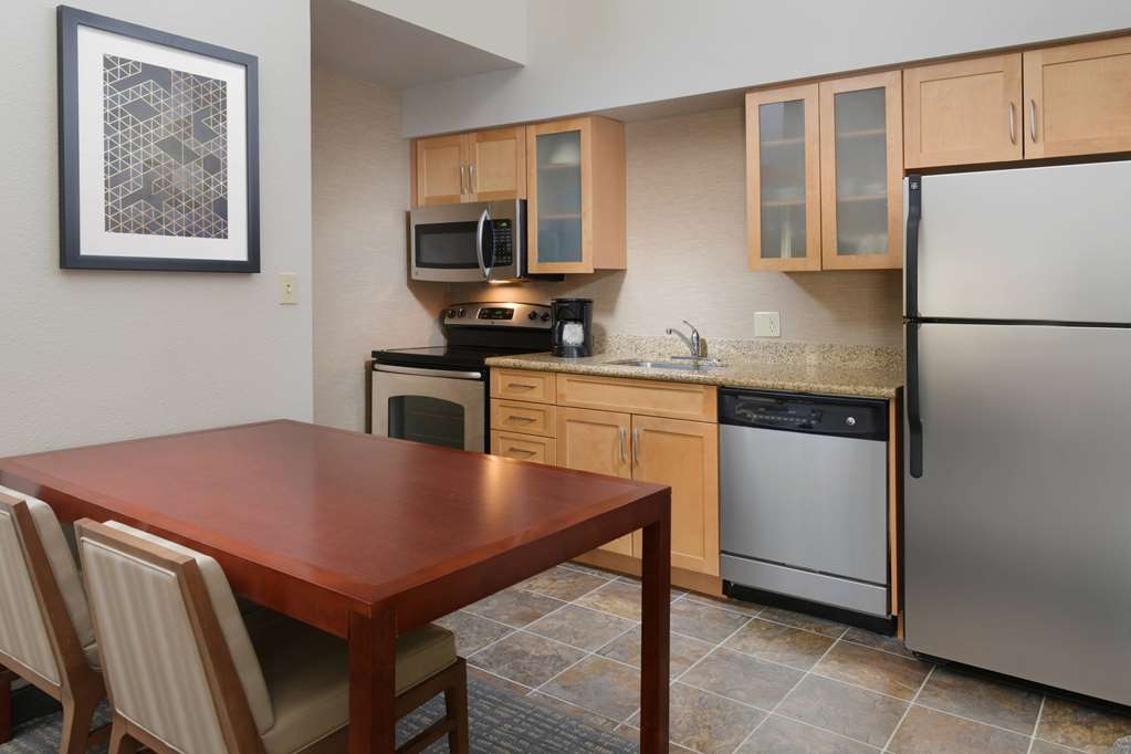 Sonesta ES Suites Albuquerque - photo 9