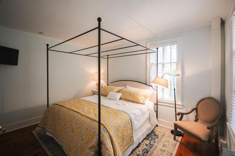 The Gables of Rhinebeck Inn - photo 20