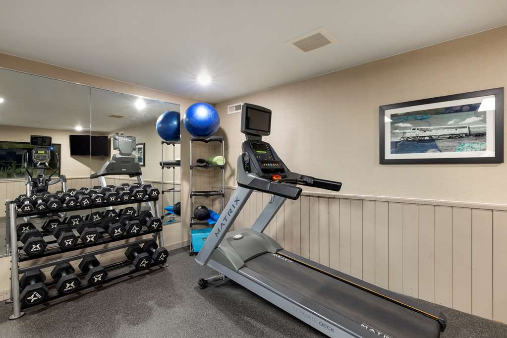Best Western Watertown Inn and Suites - photo 33
