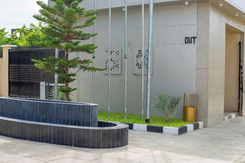 Comfort Hub Hotels And Suites - carbon neutral hotel in Kano