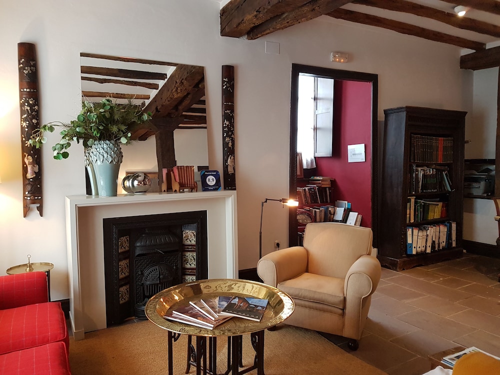 Churrut - carbon neutral hotel in Bera