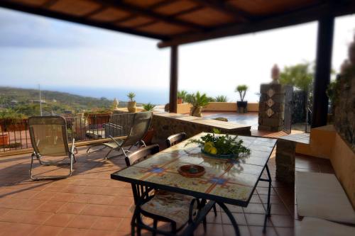 Pantelleria Dammusi Belvedere in Pantelleria, Italy